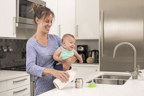 Пляшечка для годування Kid Kanteen Baby Bottle Brushed Stainless 148 мл (0-6 місяців)