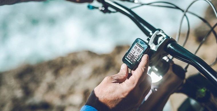 GPS комп'ютер Lezyne Macro Plus GPS HRSC Loaded Y13, Черный