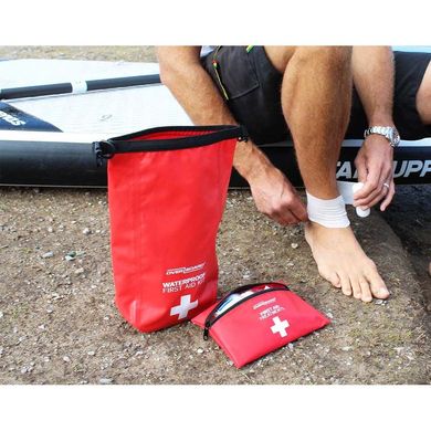Водонепроницаемая аптечка OverBoard Waterproof First Aid Kit red