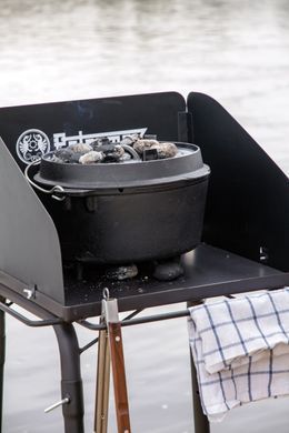 Стіл для жарівні Petromax Dutch Oven Table 45x45 см